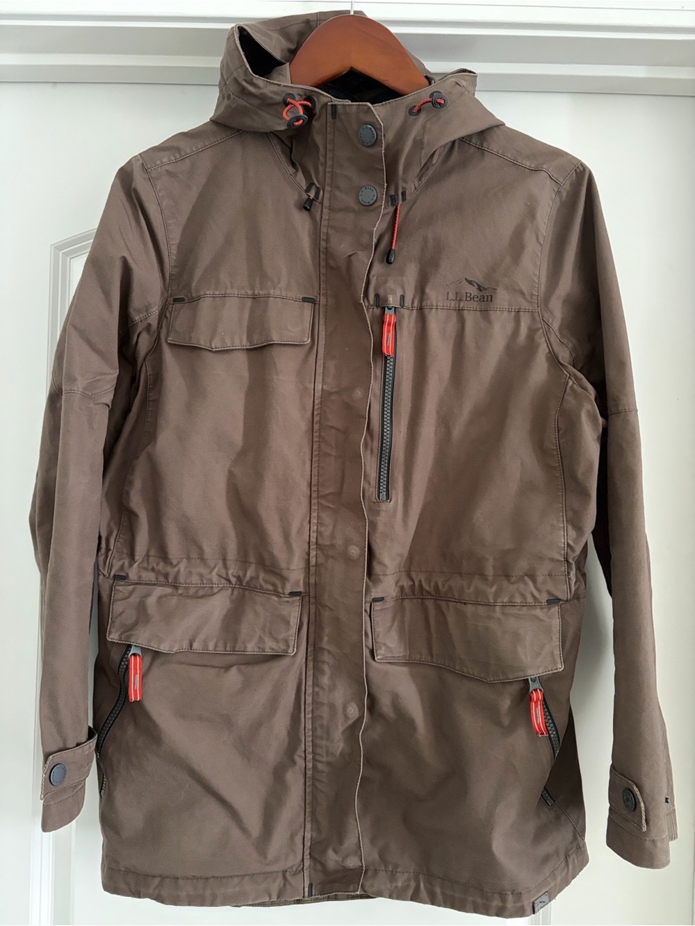 Women’s Jacket Subcategory Identification